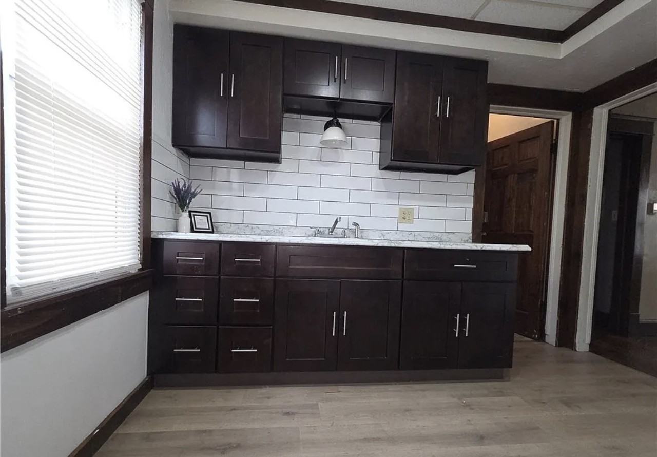 9611 Larnder Ave - Photo 3 of 24
