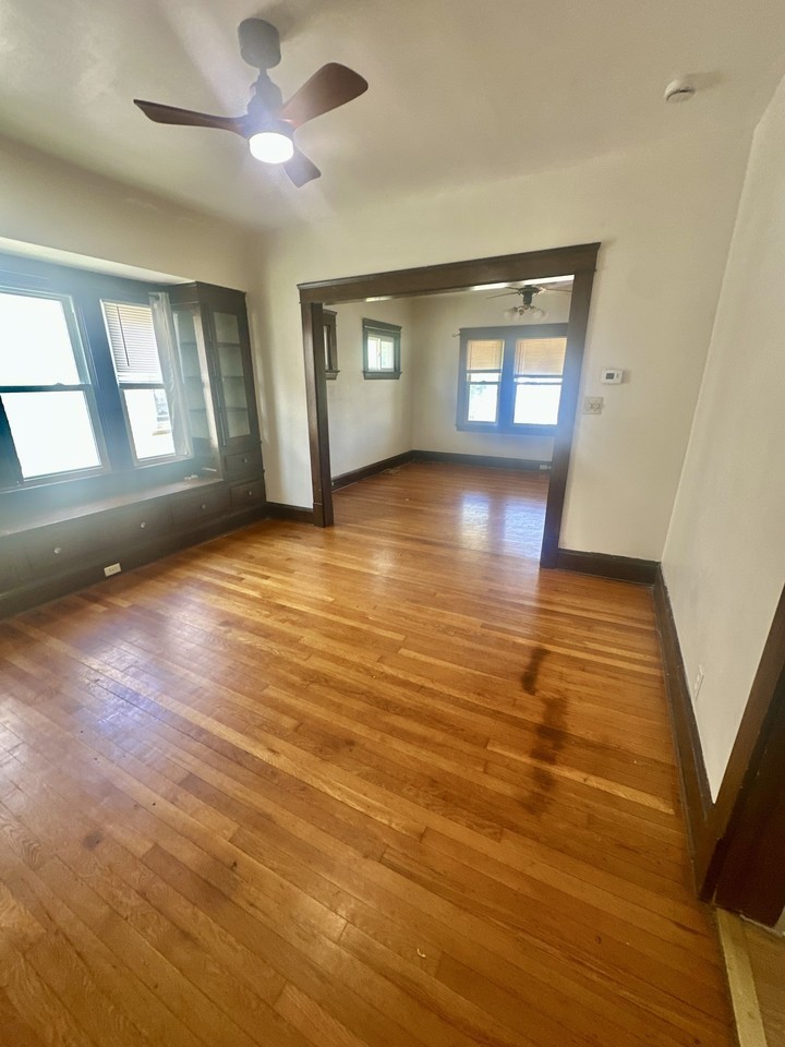 9611 Larnder Ave - Photo 7 of 24