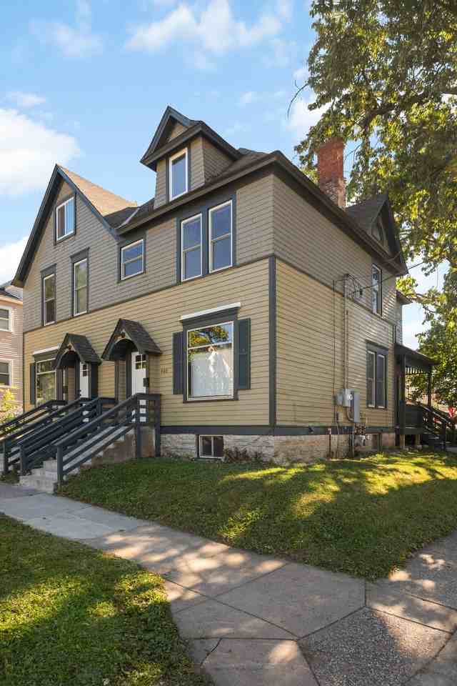 460 Beaumont Street East - Photo 5 of 32