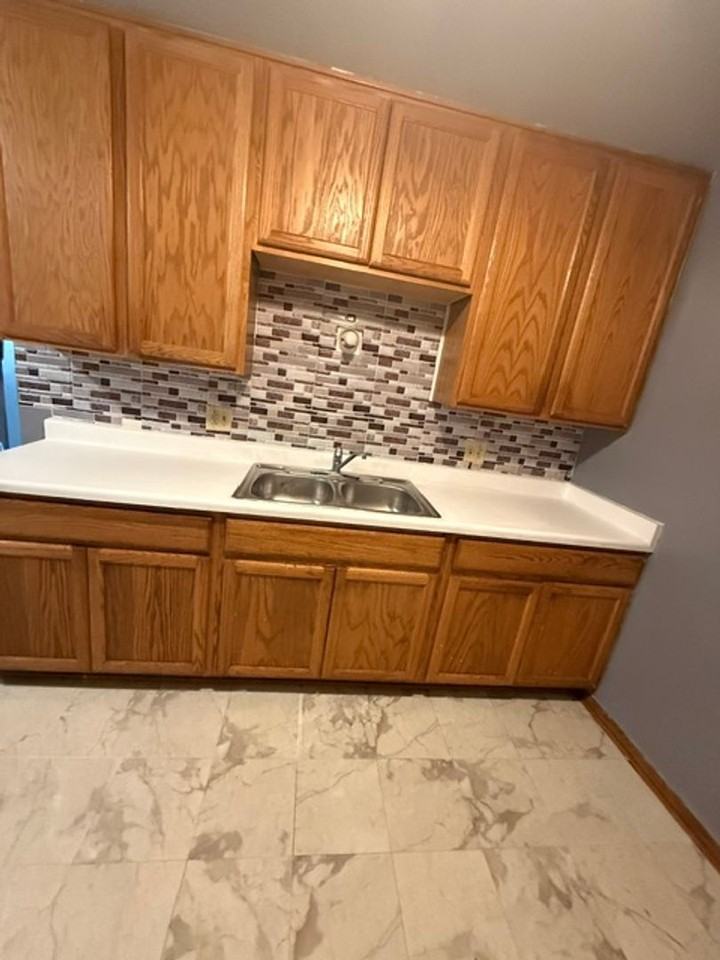 5414 58th Ave - Photo 4 of 12