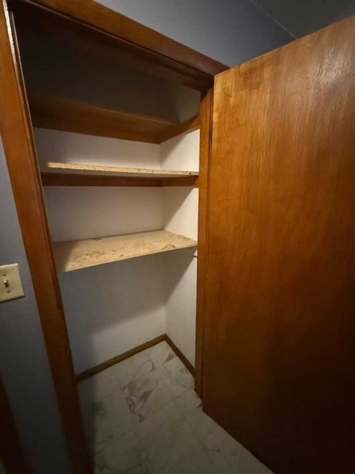 5414 58th Ave - Photo 7 of 12