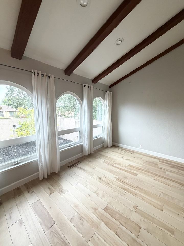 5427 Yerba Buena Rd #1 - Photo 4 of 25