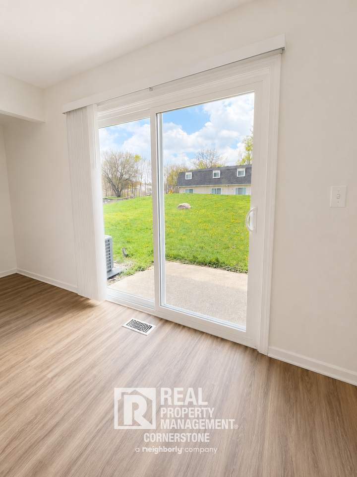5735 E G Ave #4 - Photo 4 of 16
