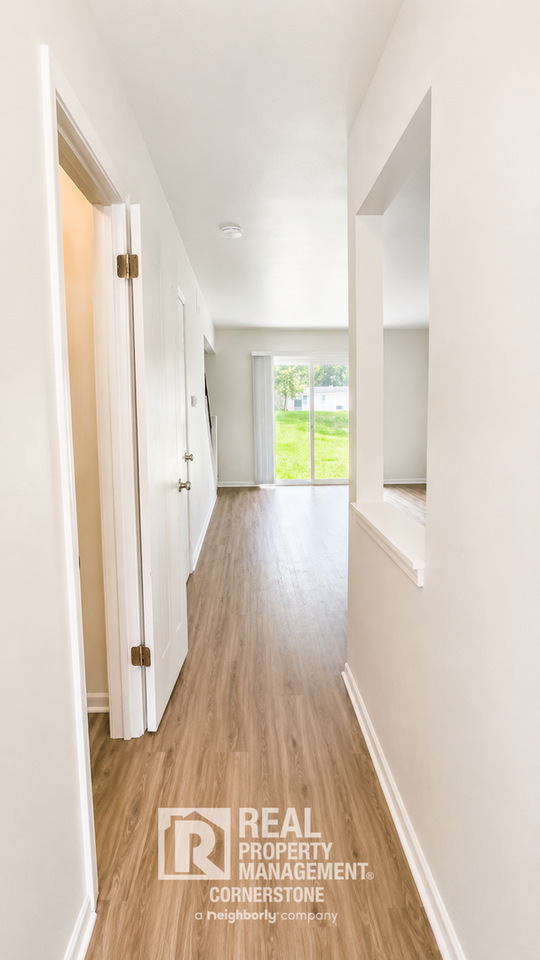5735 E G Ave #4 - Photo 6 of 16