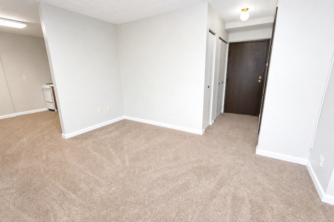 3950 OLD WILLIAM PENN HIGHWAYAPT 513 #513 - Photo 3 of 10