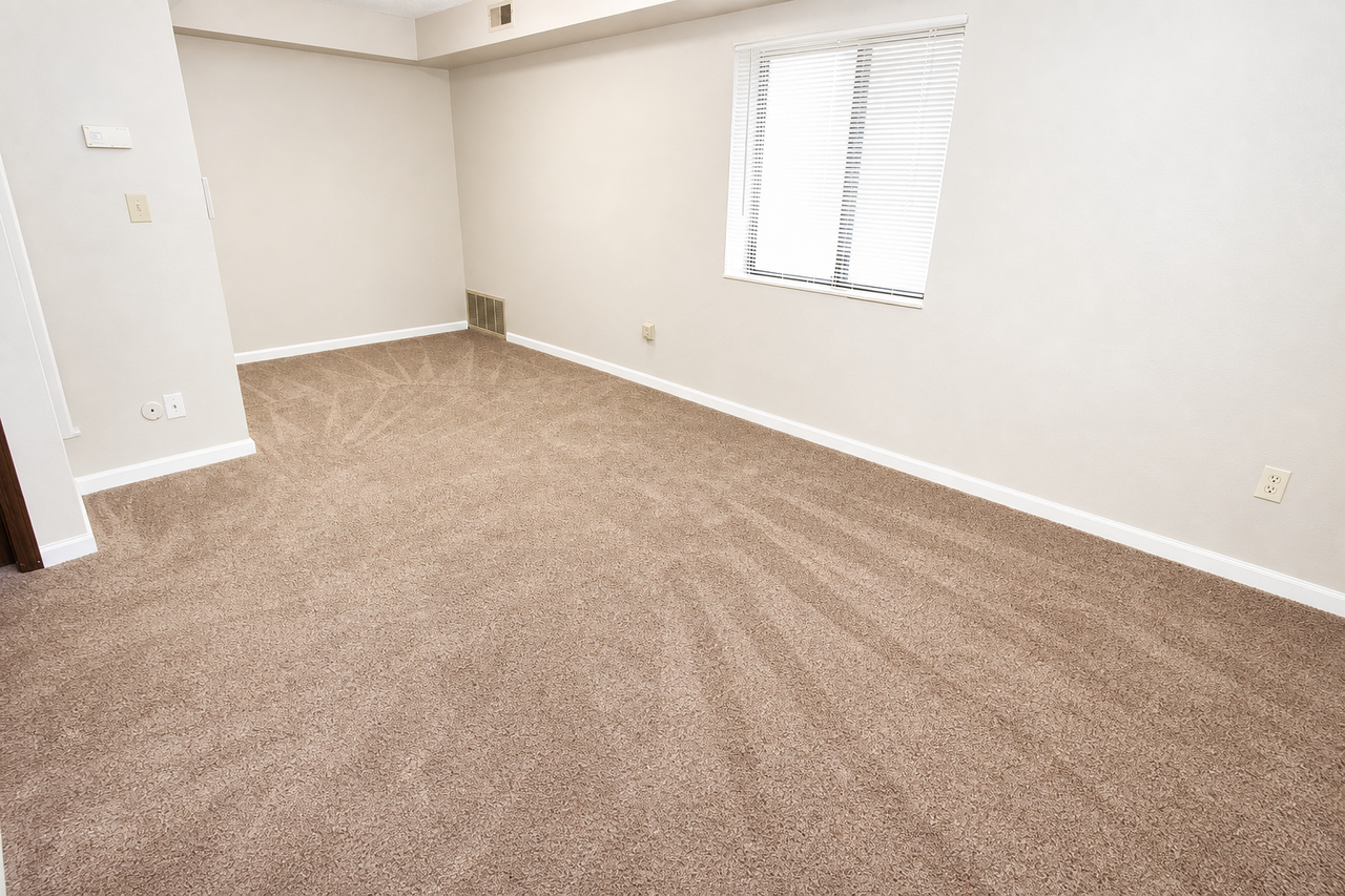3950 OLD WILLIAM PENN HIGHWAYAPT 513 #513 - Photo 4 of 10