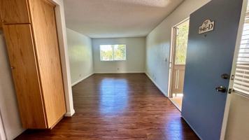 featured image of 960 W Chestnut Ave
