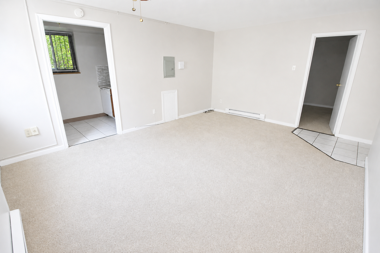 348 SOUTH HIGHLAND AVENUEAPT A #A - Photo 3 of 11