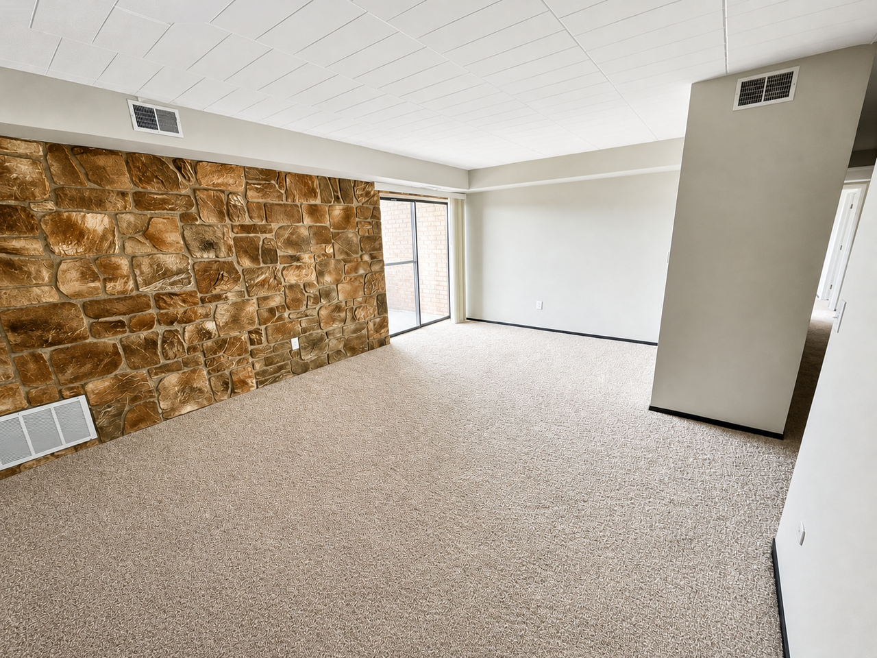 3950 OLD WILLIAM PENN HIGHWAYAPT 541 #541 - Photo 2 of 13