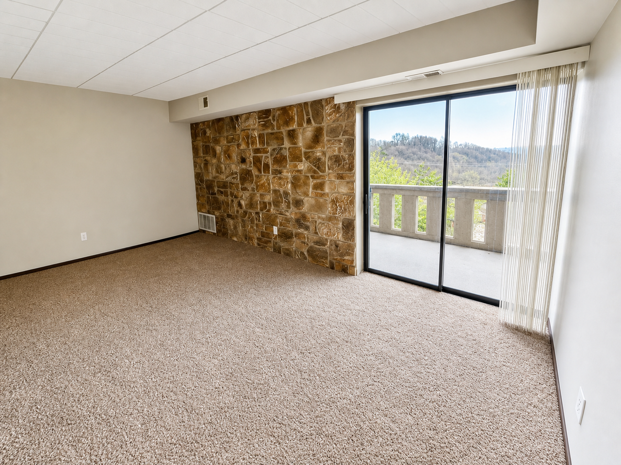 3950 OLD WILLIAM PENN HIGHWAYAPT 541 #541 - Photo 3 of 13