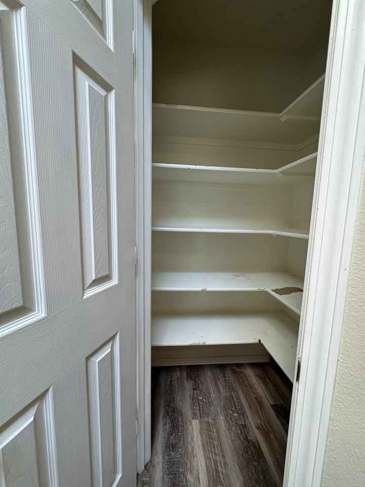 1685 Targhee St #1 - Photo 4 of 34