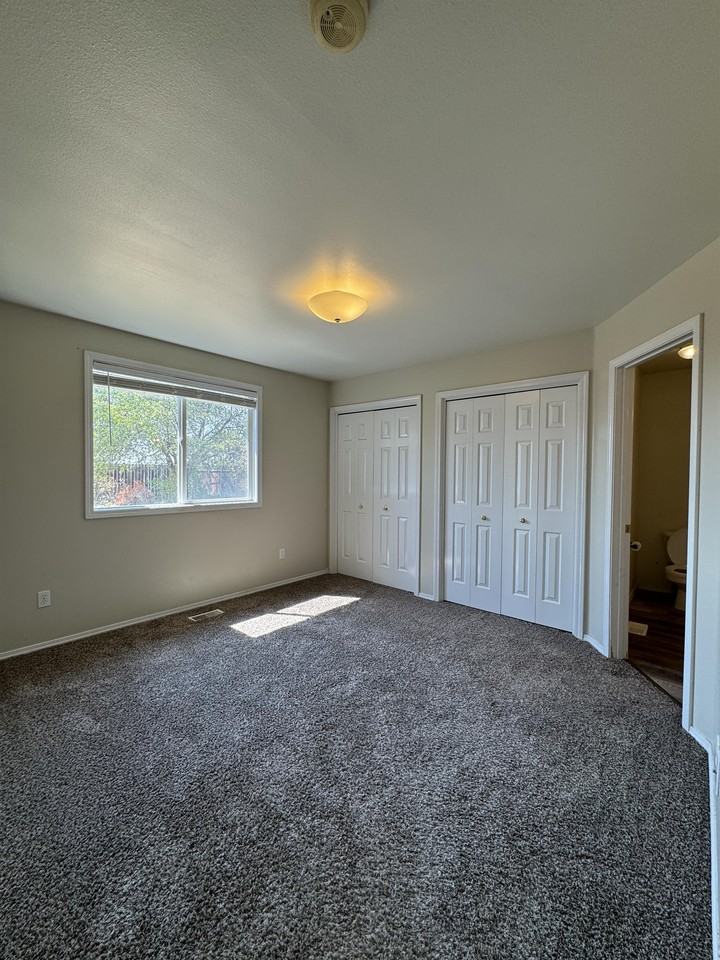 1685 Targhee St #1 - Photo 7 of 34