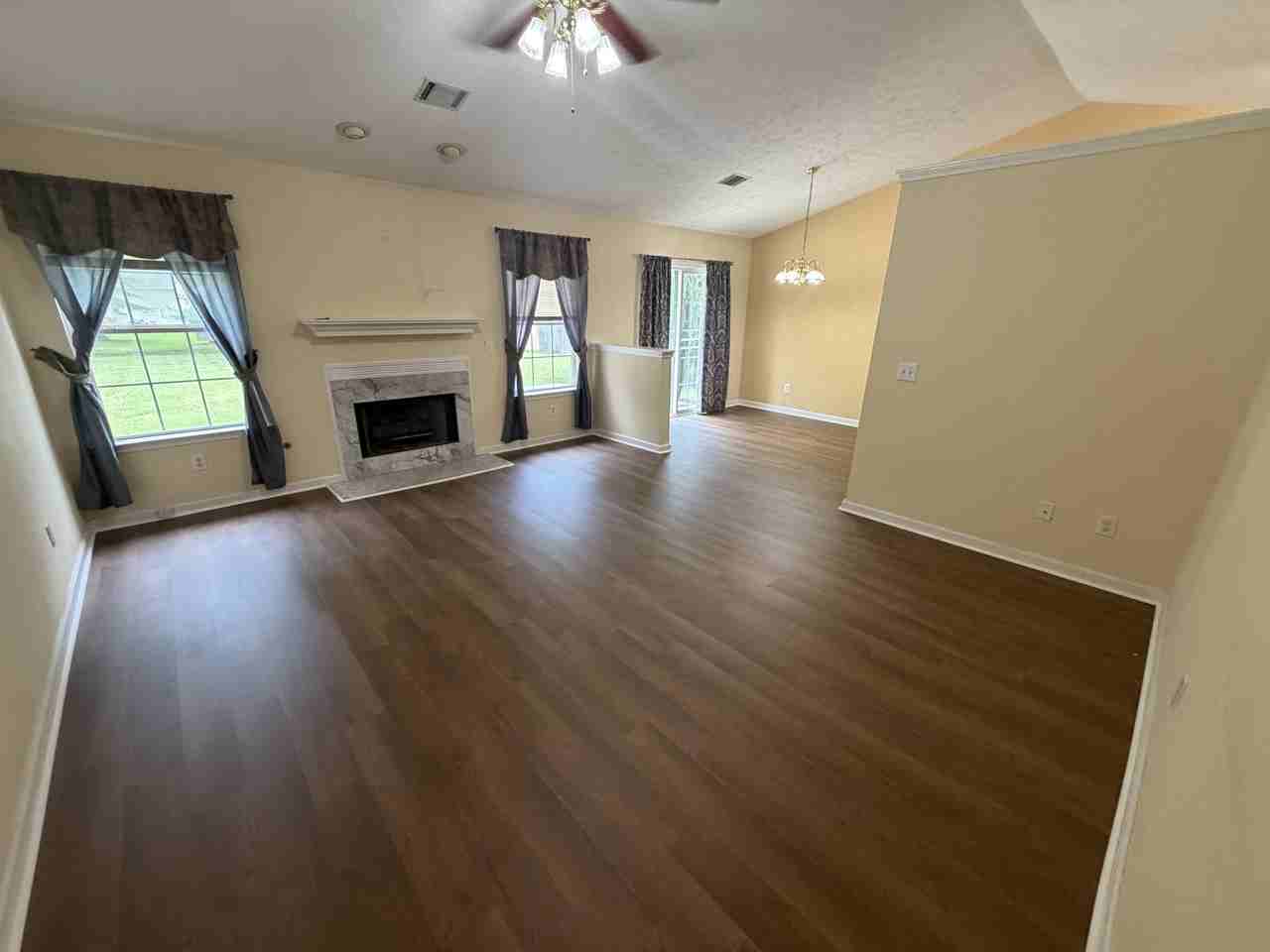 105 Pleasant Ln #1 - Photo 2 of 10
