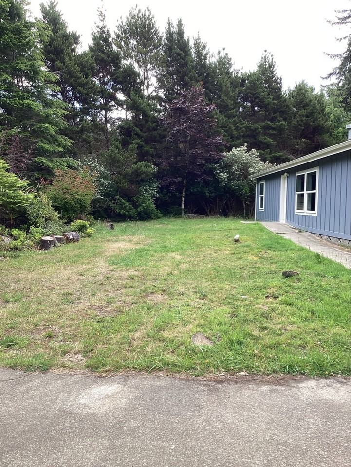 330 Sw Newton Dr #1 - Photo 2 of 31
