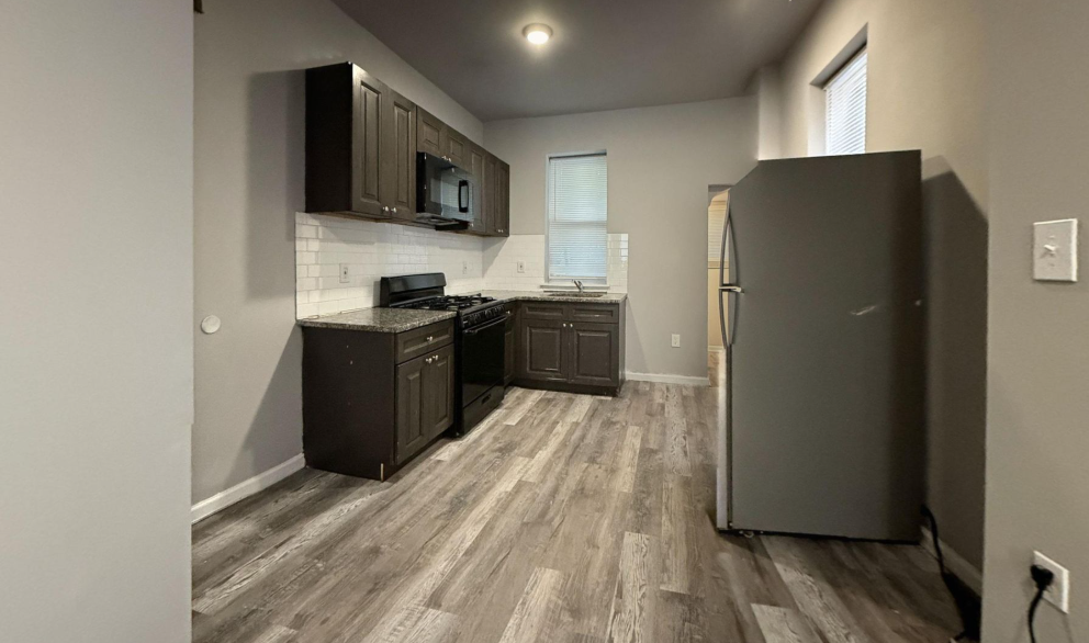 5820 Belmar Ter #1 - Photo 5 of 15