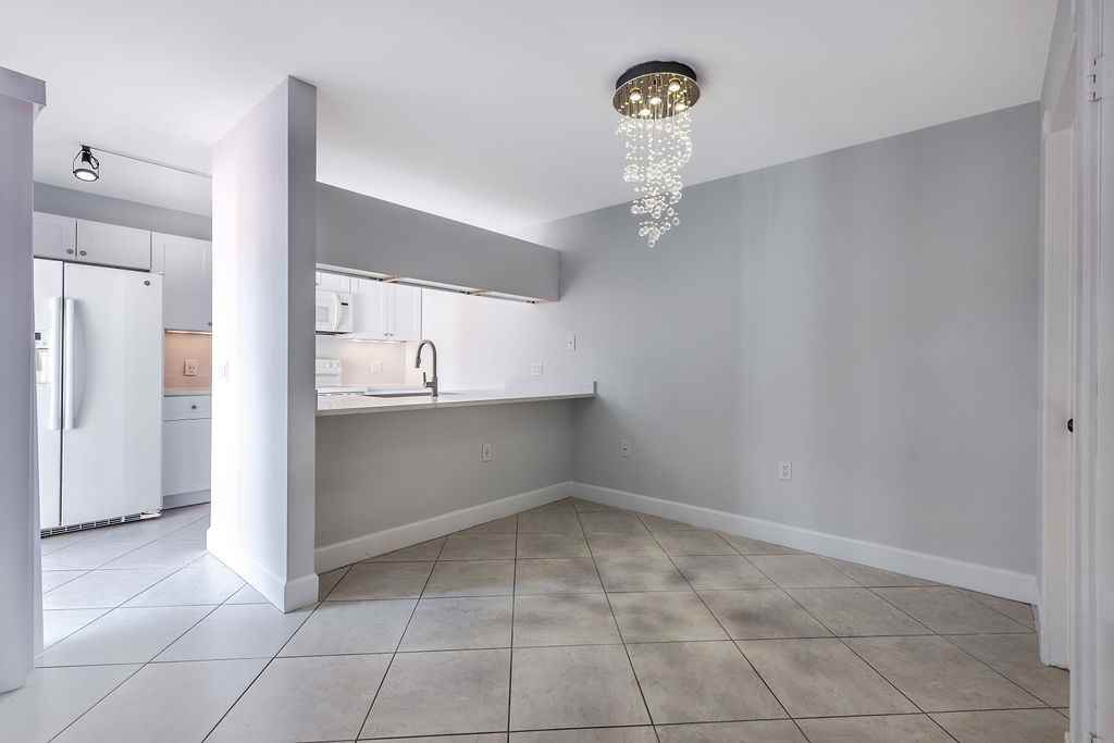 185 Charter Way #1 - Photo 2 of 39