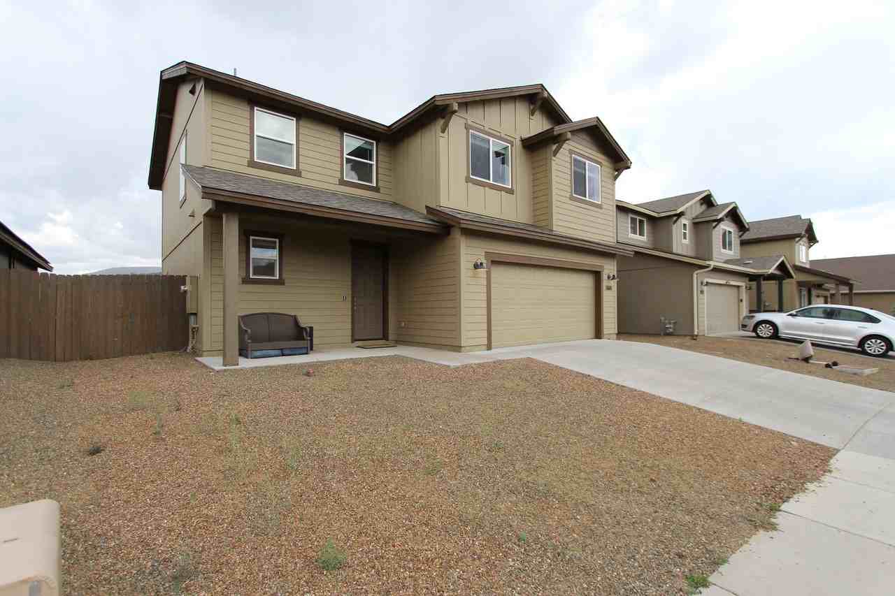 11880 Pegasus Rd - Photo 2 of 29