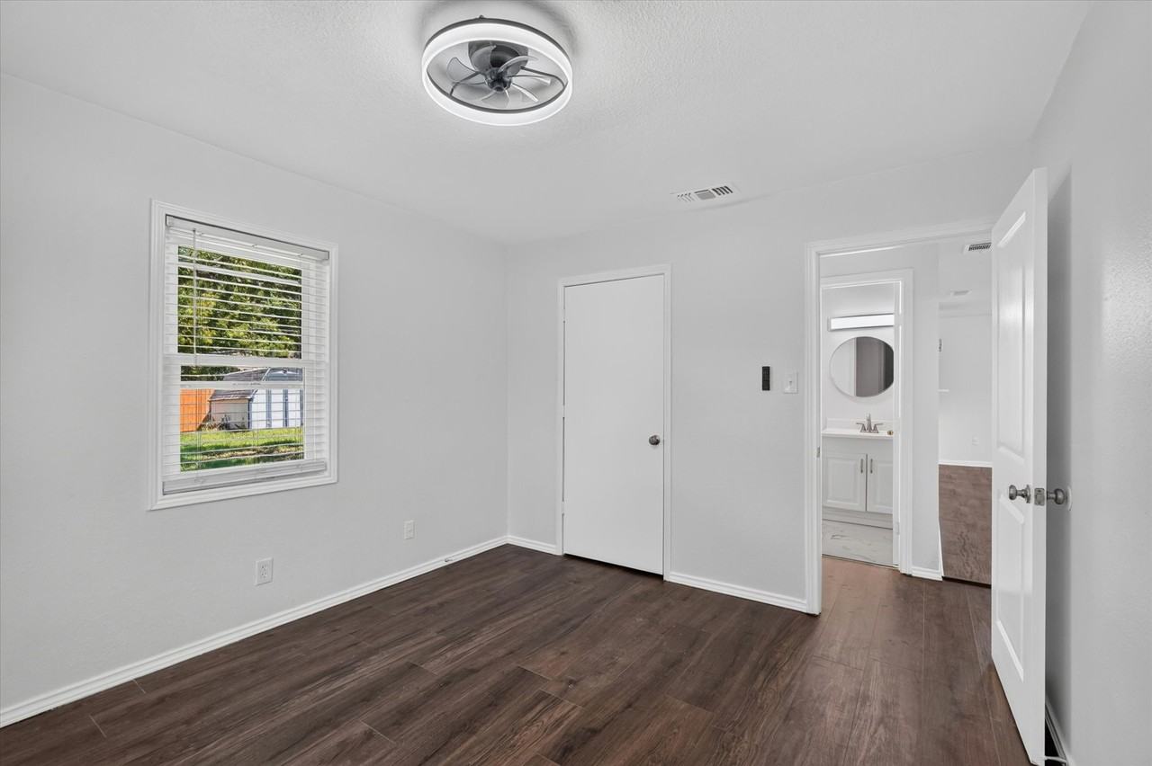 815 Wilson Dr #1 - Photo 6 of 10