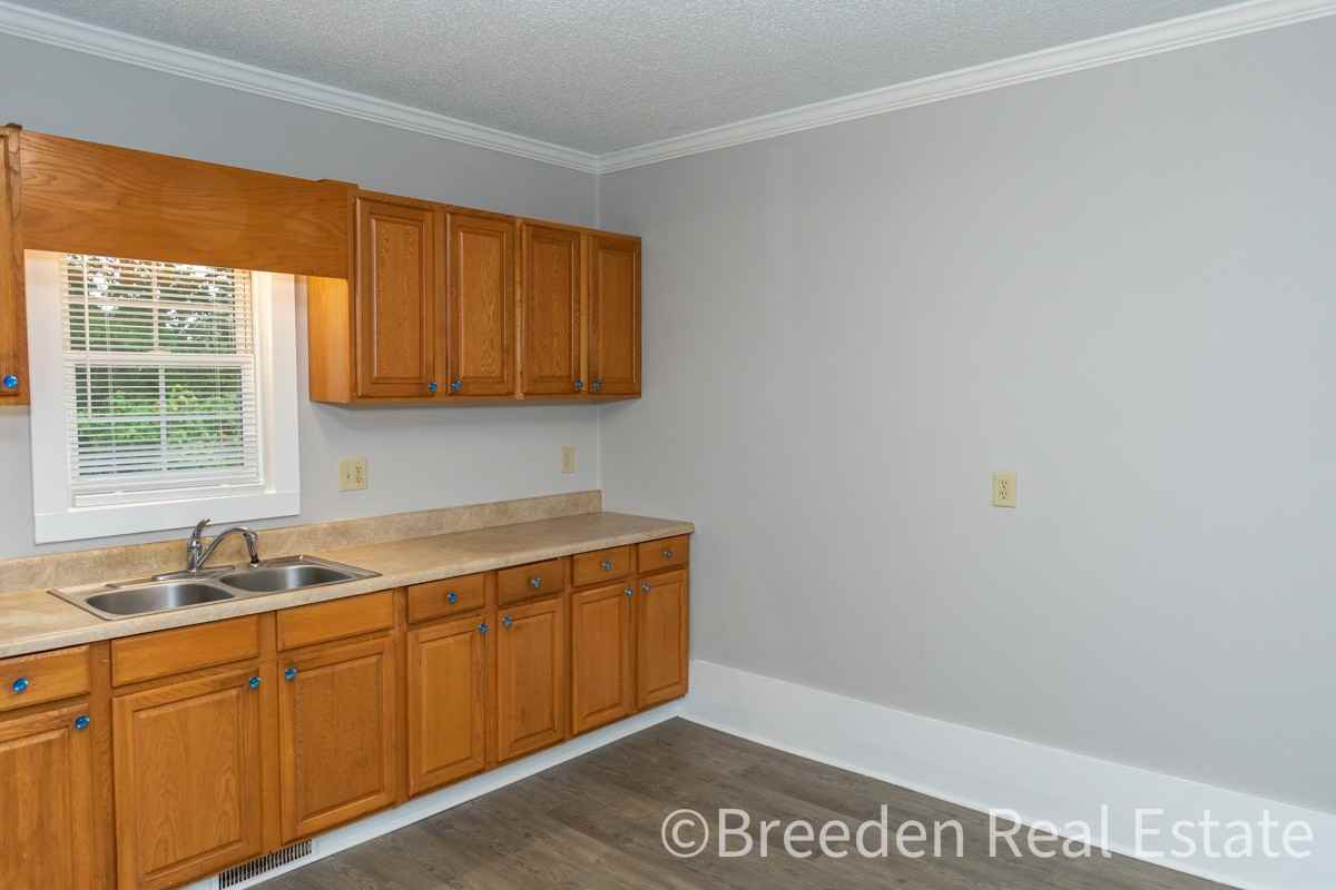 1651 Cv Johnson Dr #1 - Photo 3 of 13