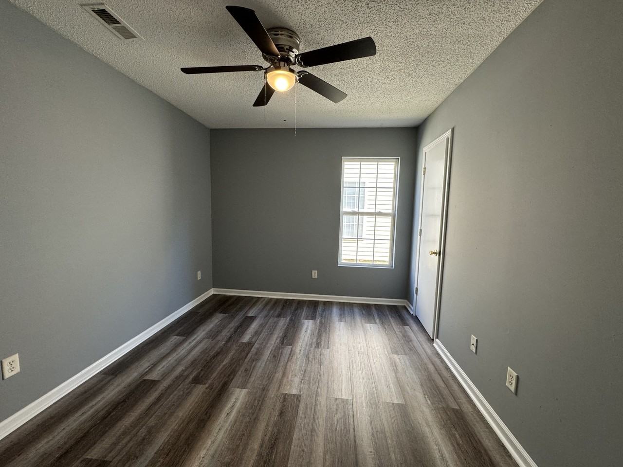 808 Royal St #A - Photo 5 of 18