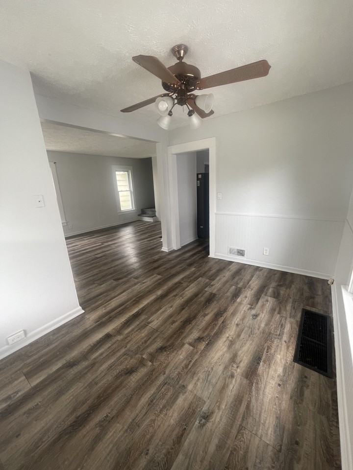 1822 New York Ave #1 - Photo 6 of 22