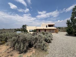 featured image of 70 Camino De Los Arroyos #1