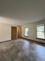 featured image of 819 Colonial Manor Dr