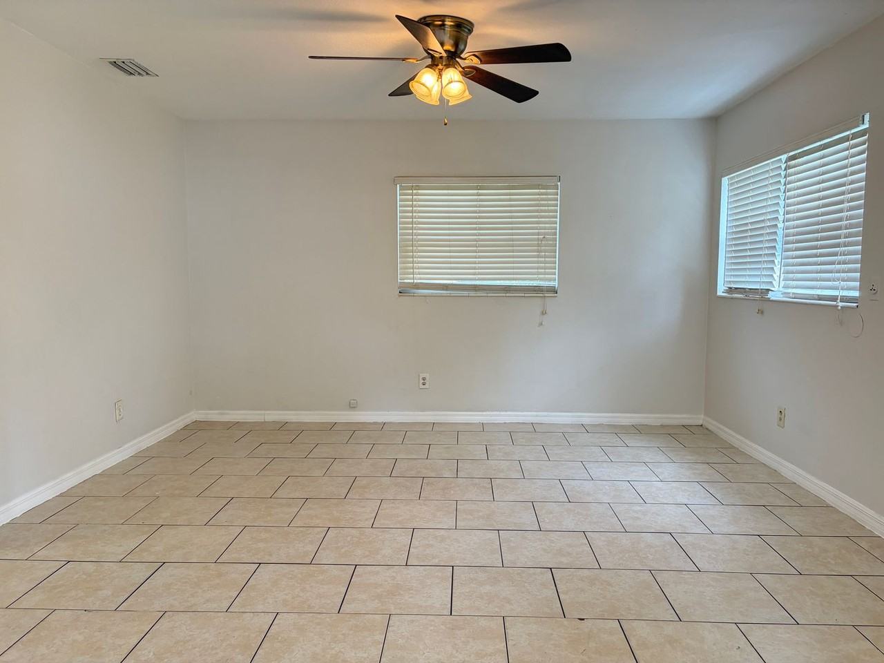 4423 Booker T Dr - Photo 2 of 19