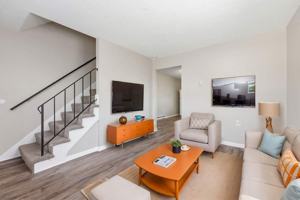 featured image of 121 Fay St