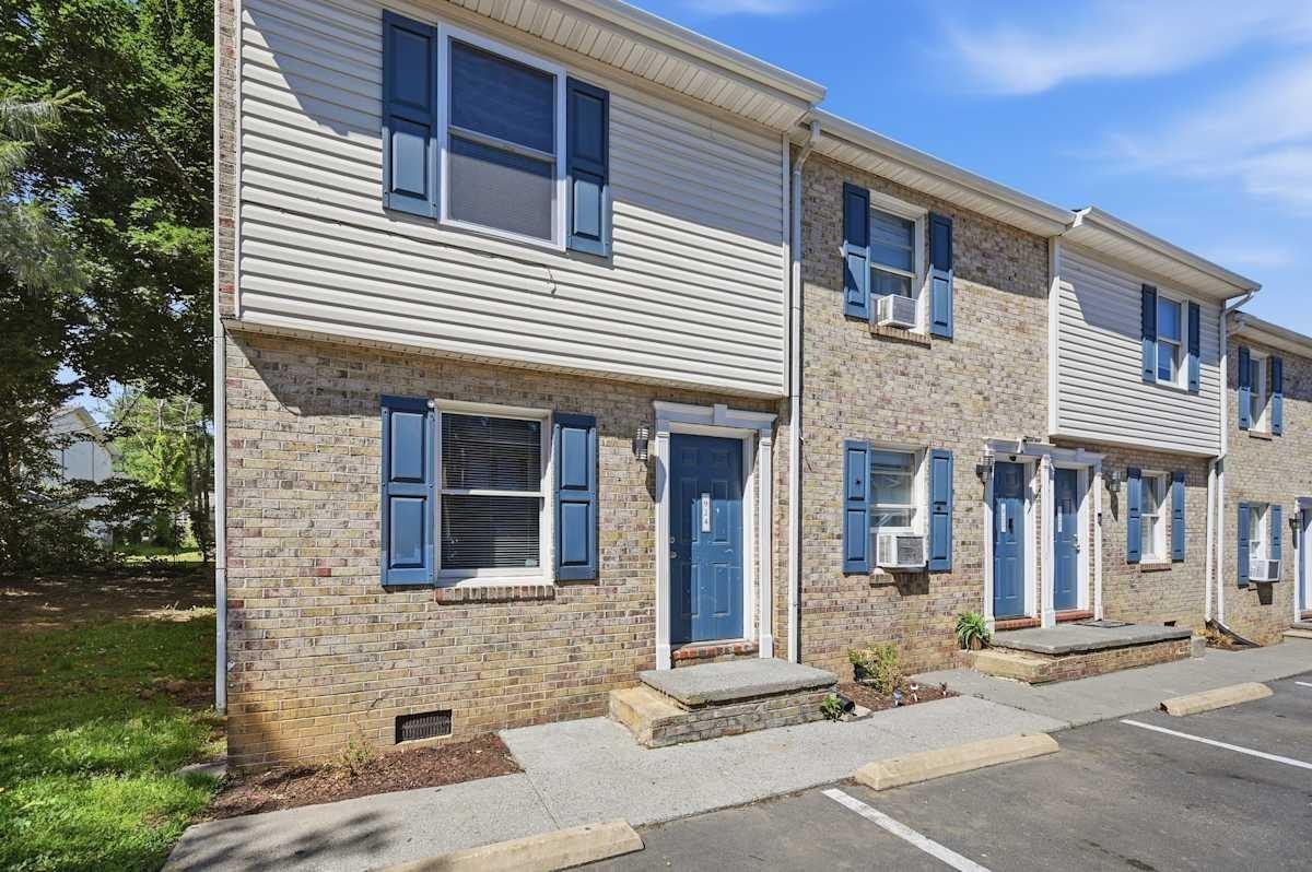1008 N Braddock St Apt F - Photo 6 of 45