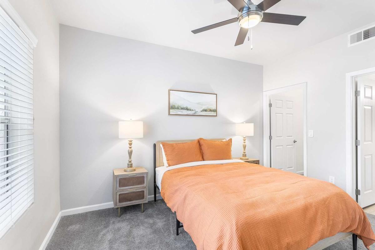 603 College Pkwy - Photo 7 of 29