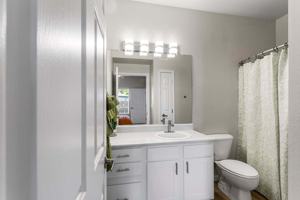 featured image of 603 College Pkwy