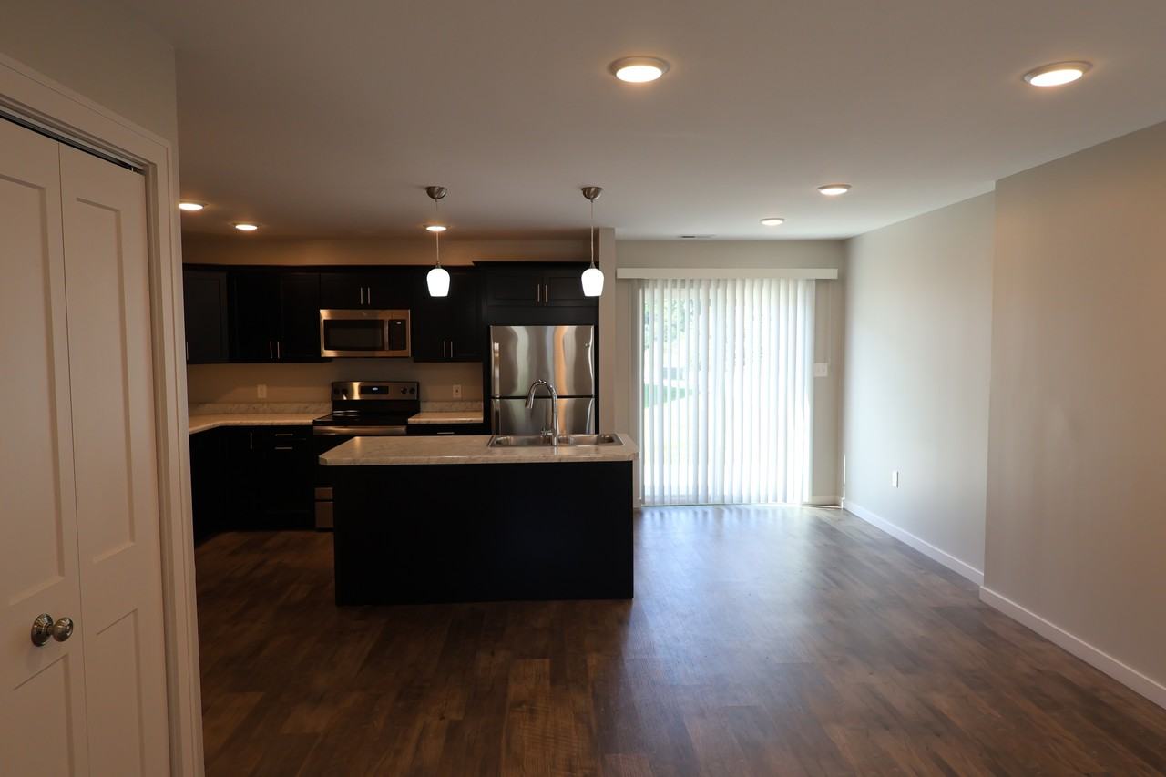 101 Terrace Dr #101 - Photo 3 of 19