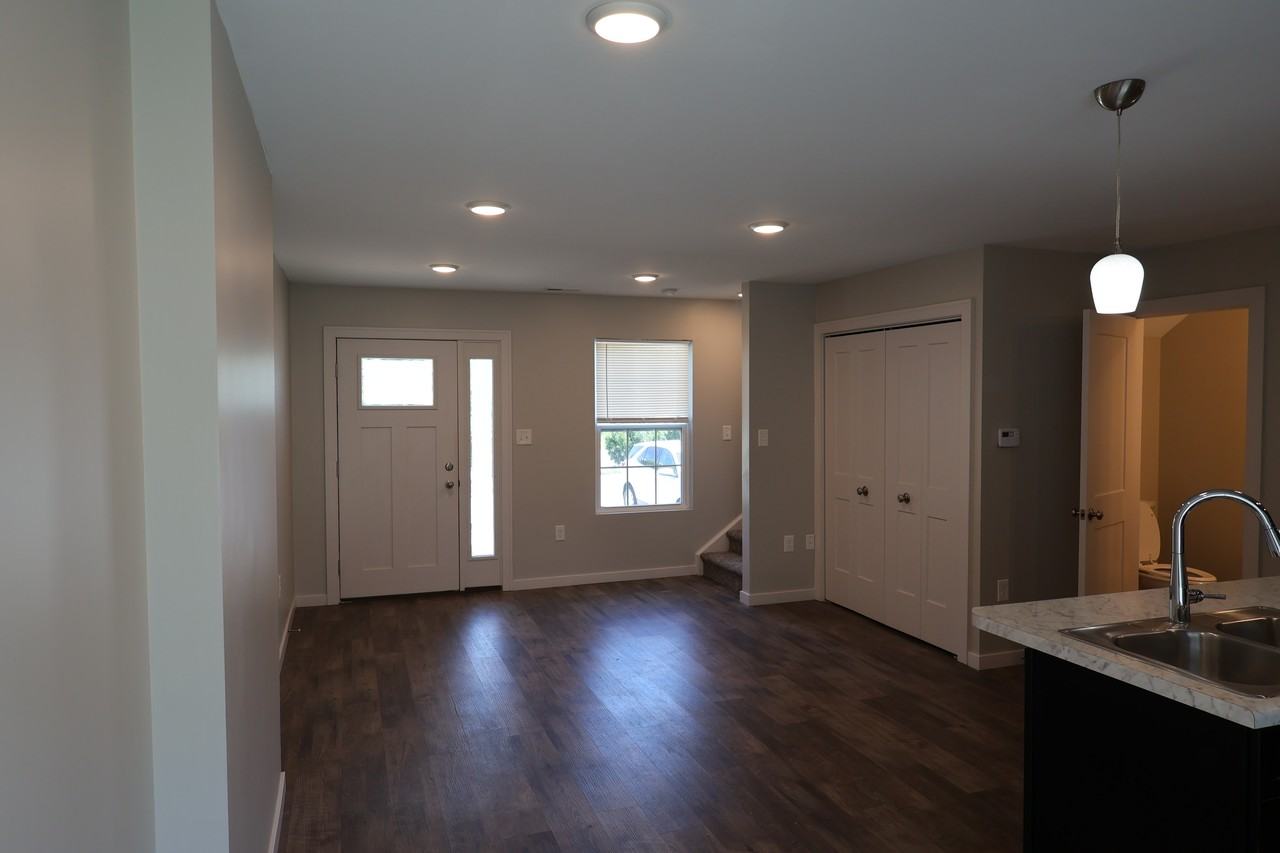 101 Terrace Dr #101 - Photo 5 of 19