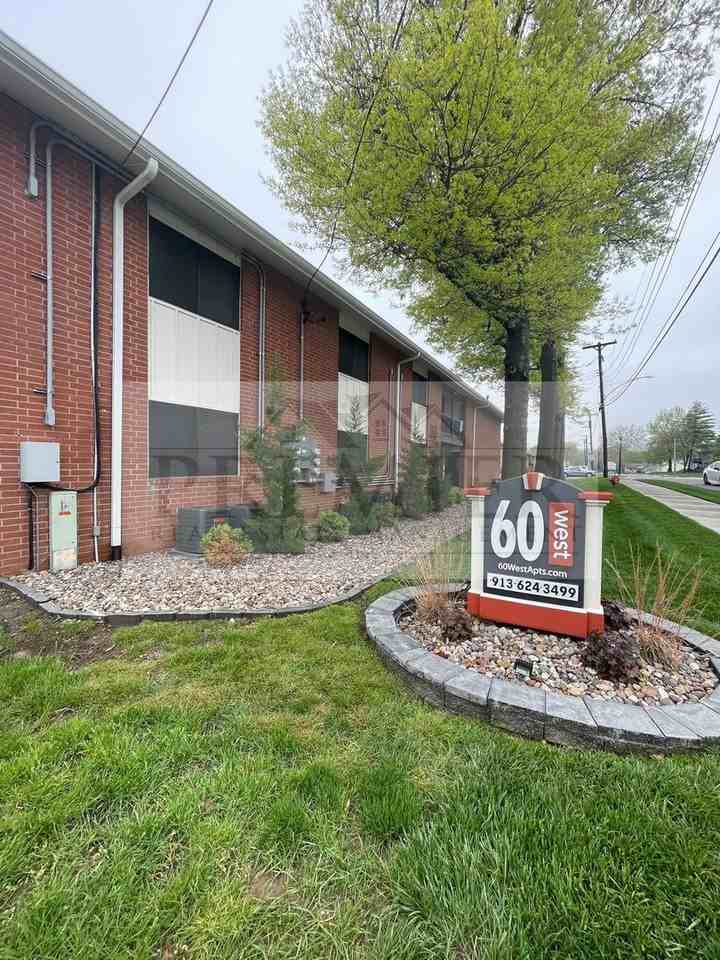 6045 Barton Dr - Photo 3 of 13