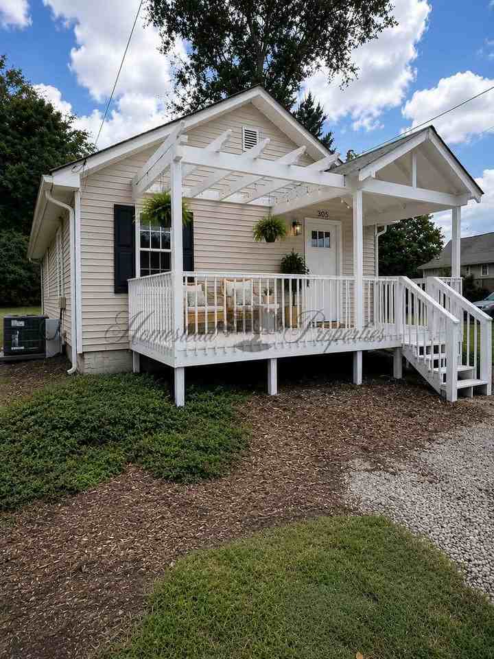 507 1/2 Lamont St - Photo 2 of 12