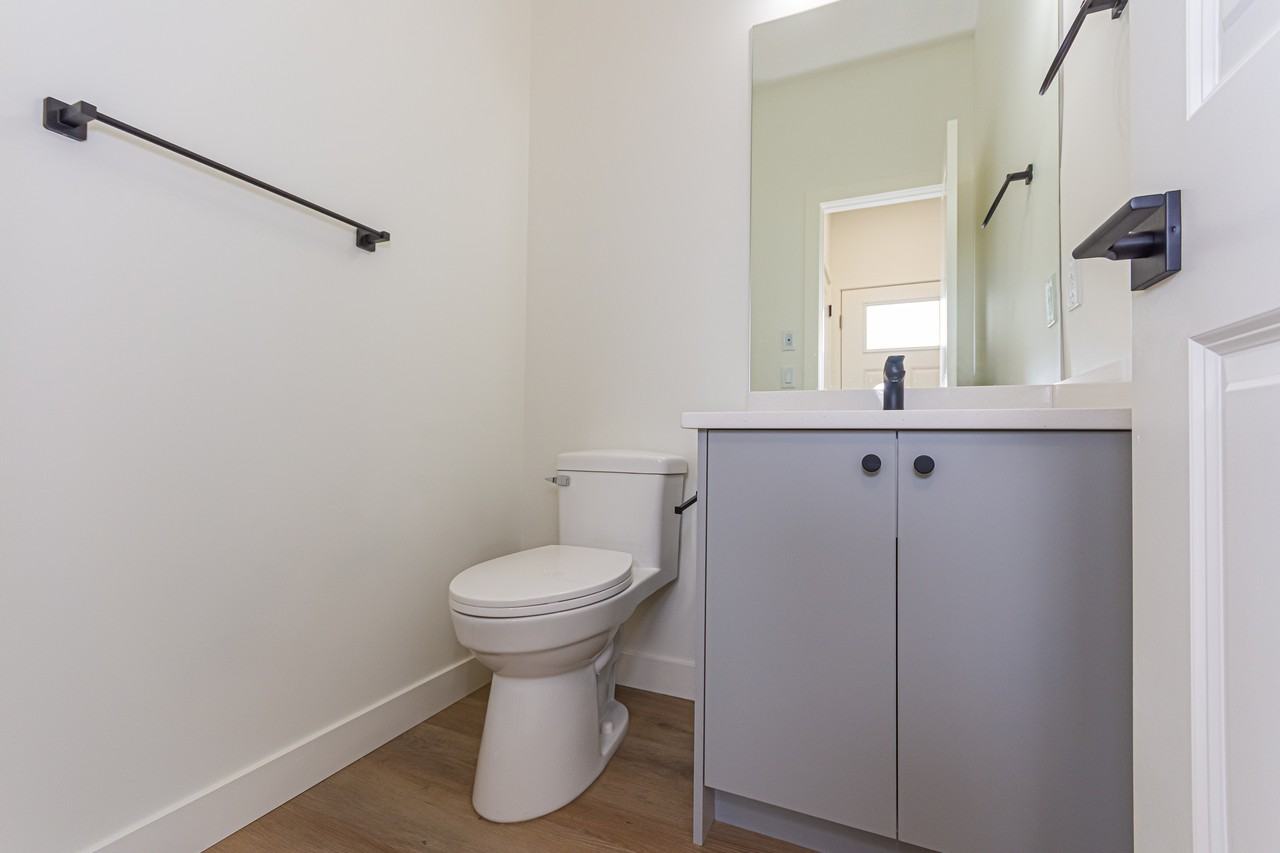 14916 109 Ave Nw #14916MAIN - Photo 7 of 24