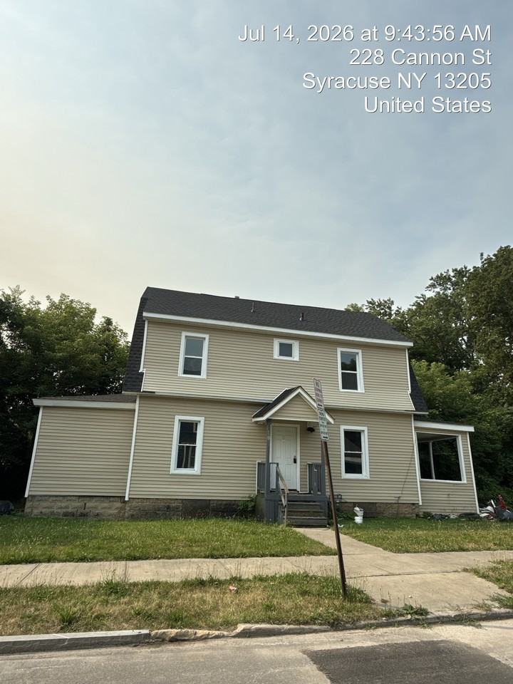 302 Cannon St #1 - Photo 4 of 5