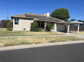 featured image of 1302 Sampson St #1