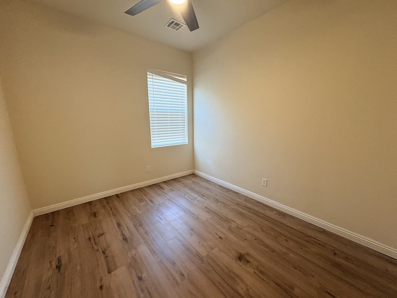 1 El Camino Loop Nw #1 - Photo 5 of 13