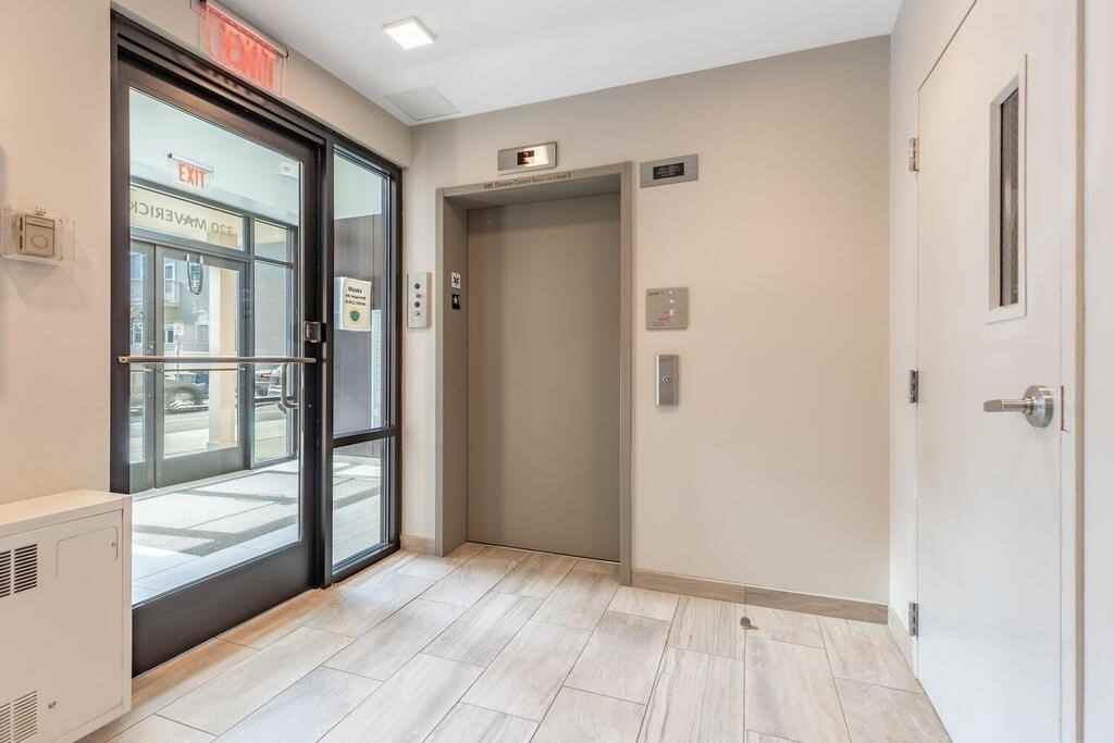 320 Maverick St #204 - Photo 2 of 22