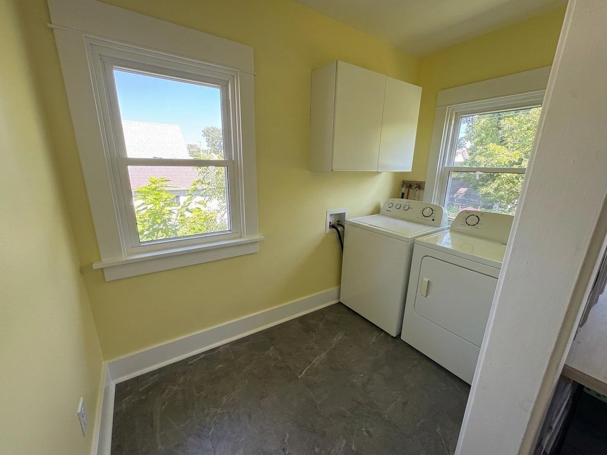 303 W Mills St #1 - Photo 7 of 18