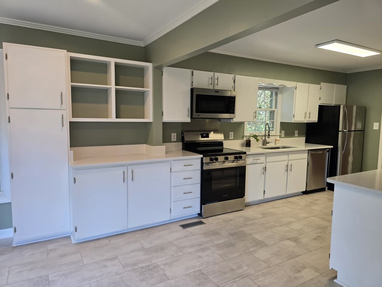 3703 Hickory Hill Dr #1 - Photo 7 of 20