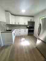 featured image of 165 College Ave N #3
