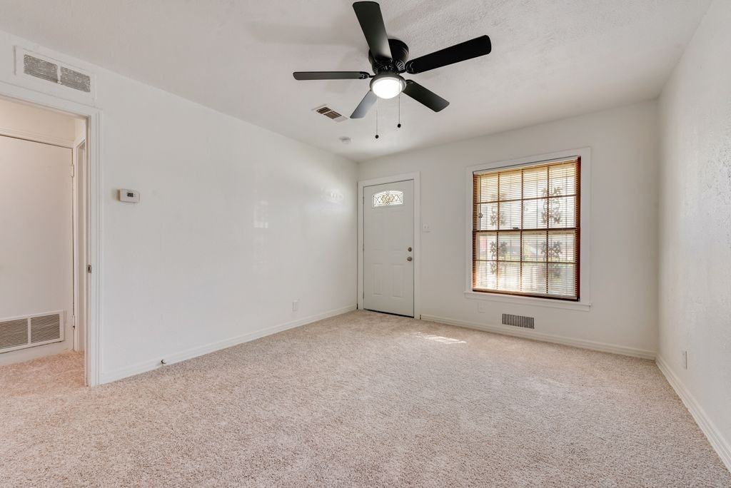 1233 Marion Ave #1 - Photo 2 of 9