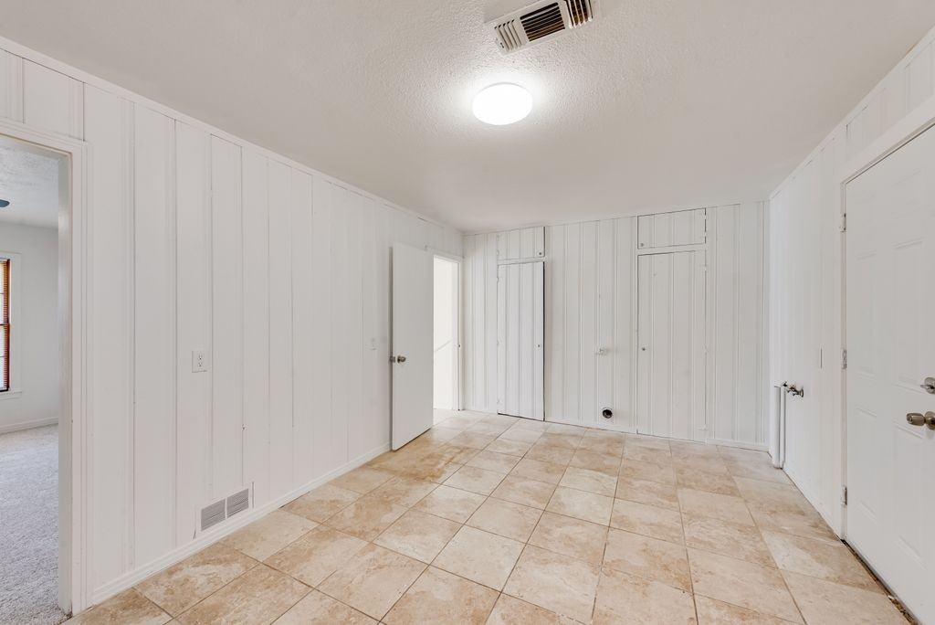 1233 Marion Ave #1 - Photo 5 of 9