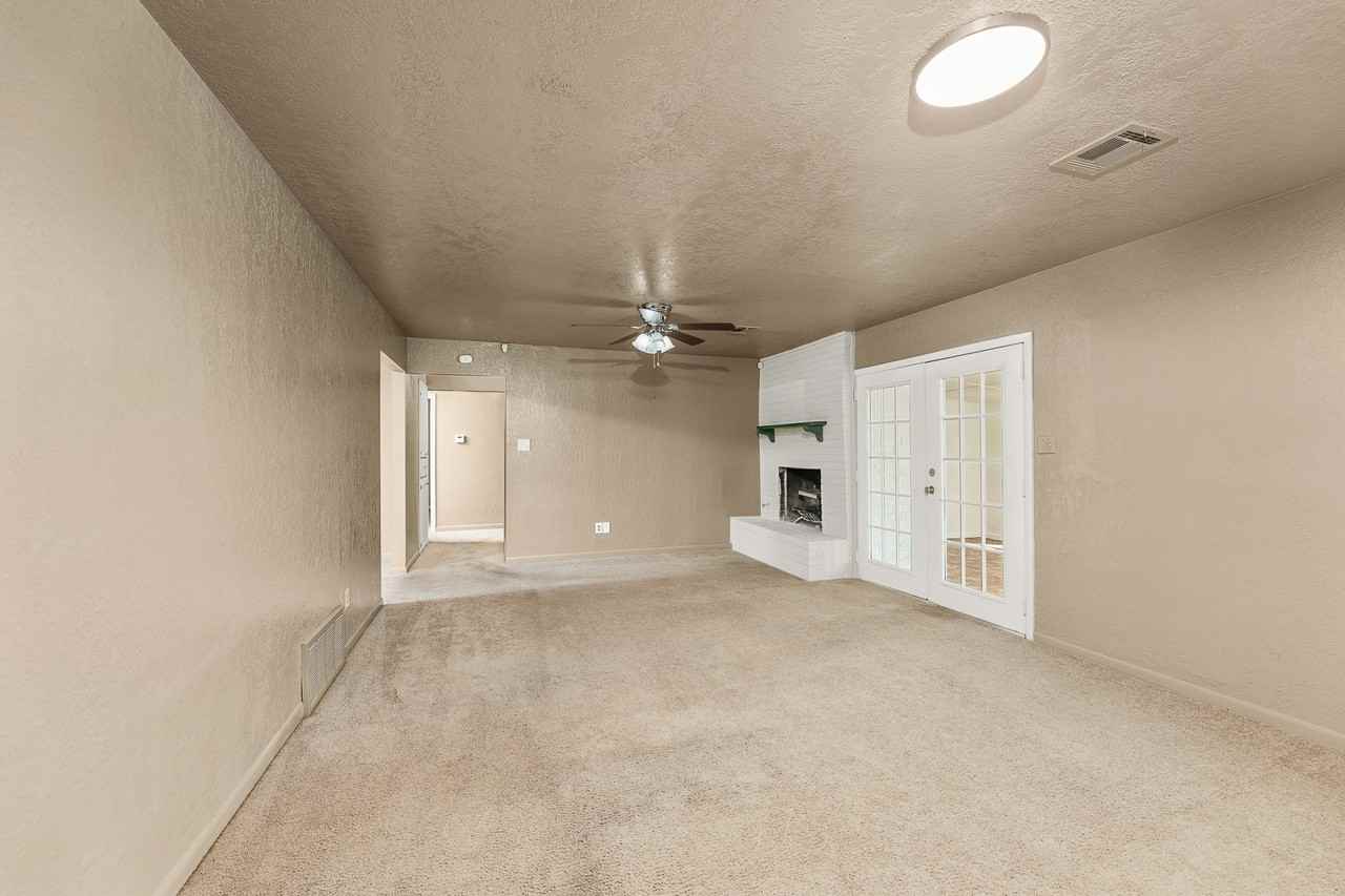 4708 Nw Cheryl Blvd #1 - Photo 6 of 29