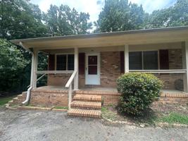 featured image of 4003 Dix St