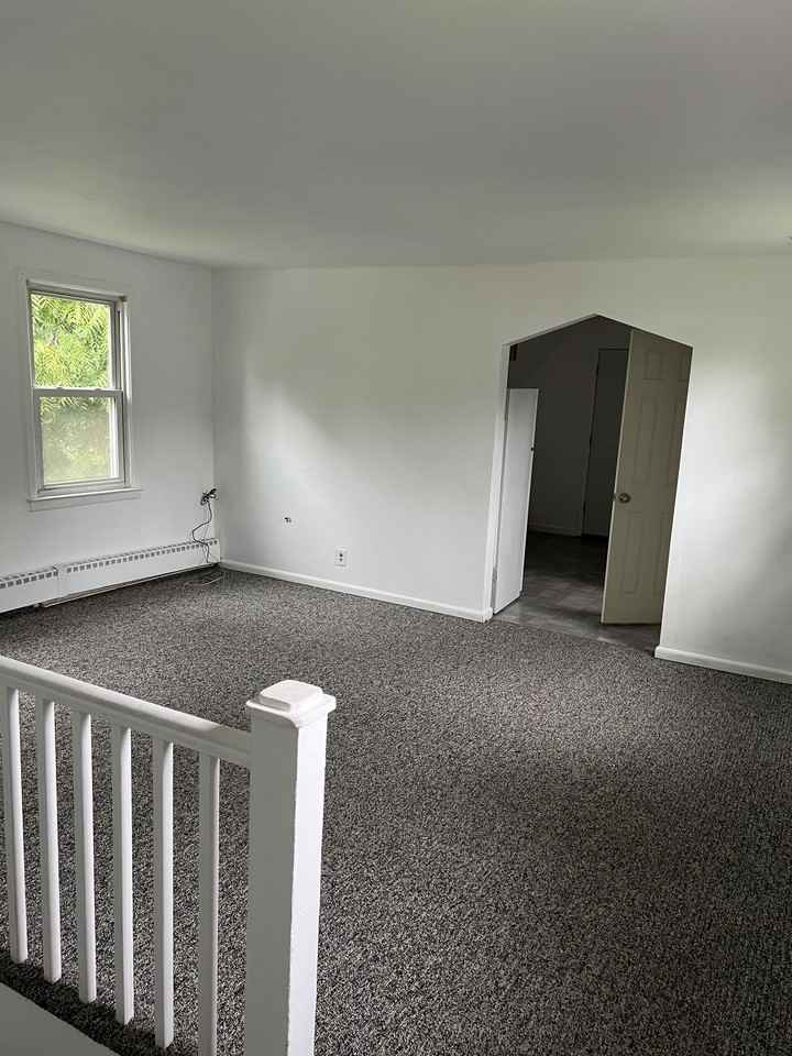 25 Alder Dr #2 - Photo 4 of 14
