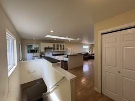 featured image of 331 Robinson St #1